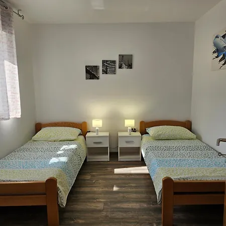 Апартаменты Loborika D&j