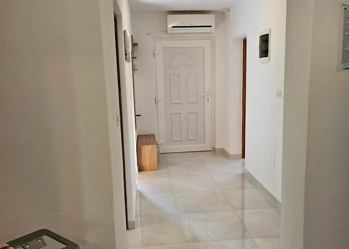 Loborika D&j 아파트 *