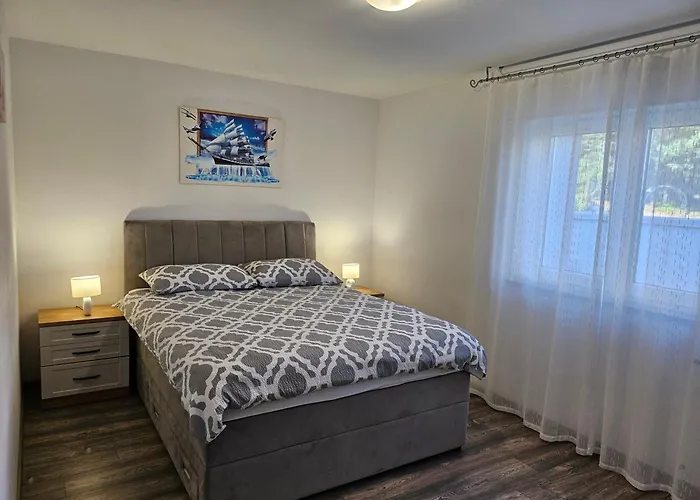 Loborika D&j 아파트 *