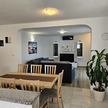 Appartement Loborika D&j Pula